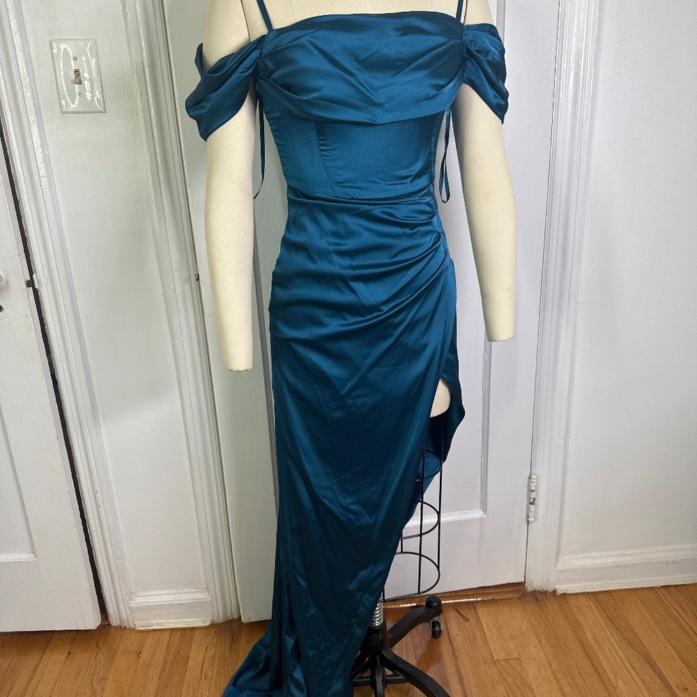 B. Darlin Blue gown with slit on left thigh, size 5/6